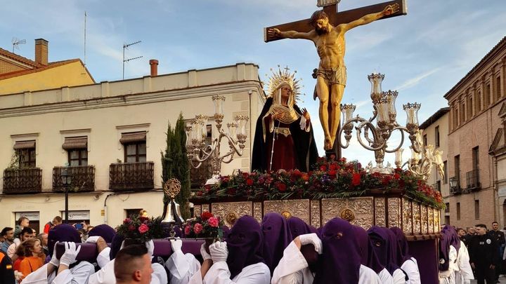 Santísimo Cristo de la Esperanza y el Trabajo y Nuestra Señora de la Misericordia, Alcalá de Henares / Cofradía Cristo de la Misericordia, Alcalá de Henares