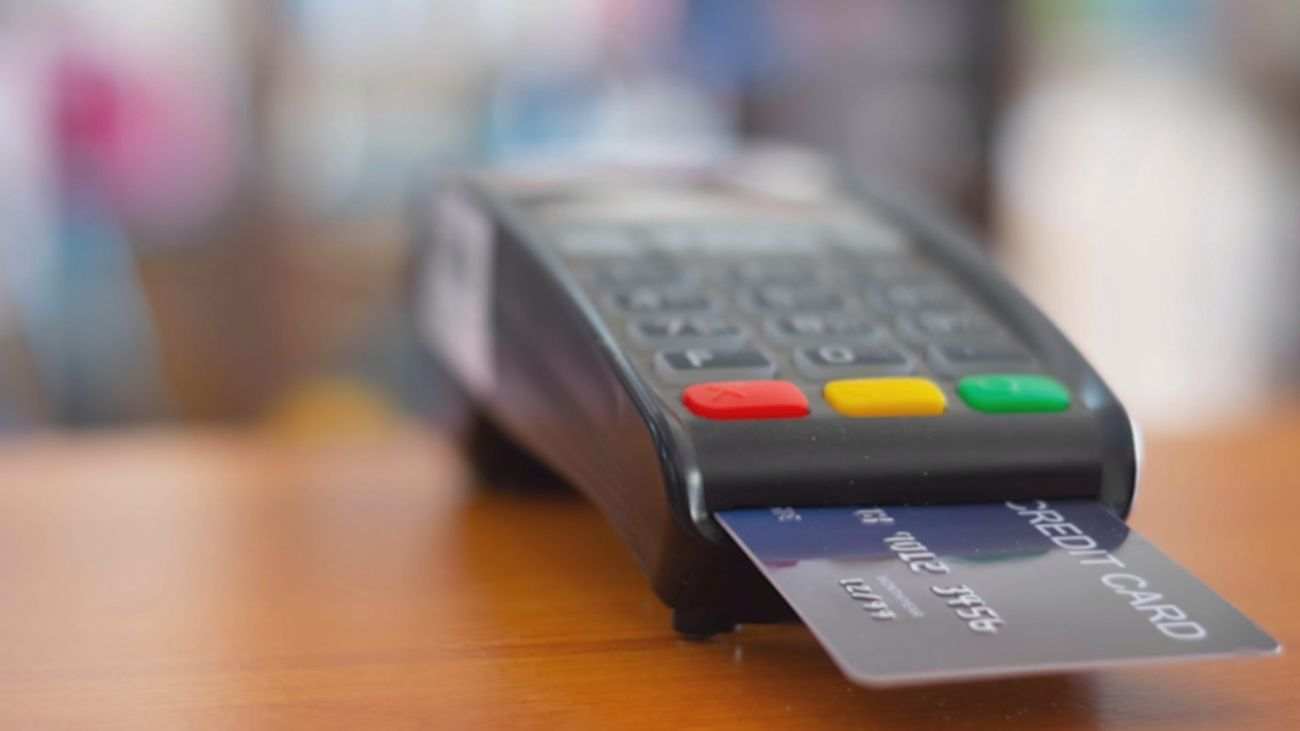 Más pagos con tarjeta, menos economía sumergida