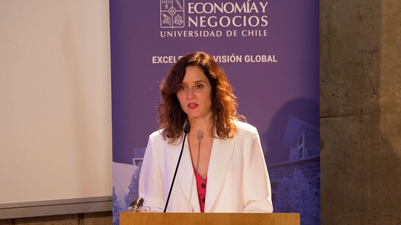 Ayuso ofrece en Chile la "alta capacidad" de las universidades y escuelas de negocio de Madrid