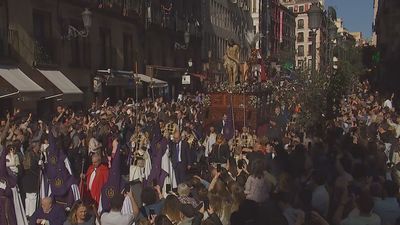 Una Semana Santa marcada por las lluvias y el frío y, también, por el precio de la gasolina