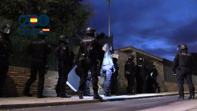 Catorce detenidos e intervenidas 10.000 plantas de marihuana y 59 reptiles exóticos en Cataluña