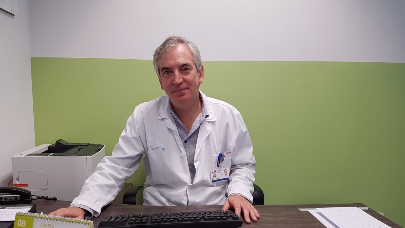 El doctor Alfredo García Fernández, jefe de Servicio de Otorrinolaringología del Hospital Universitario 12 de Octubre
