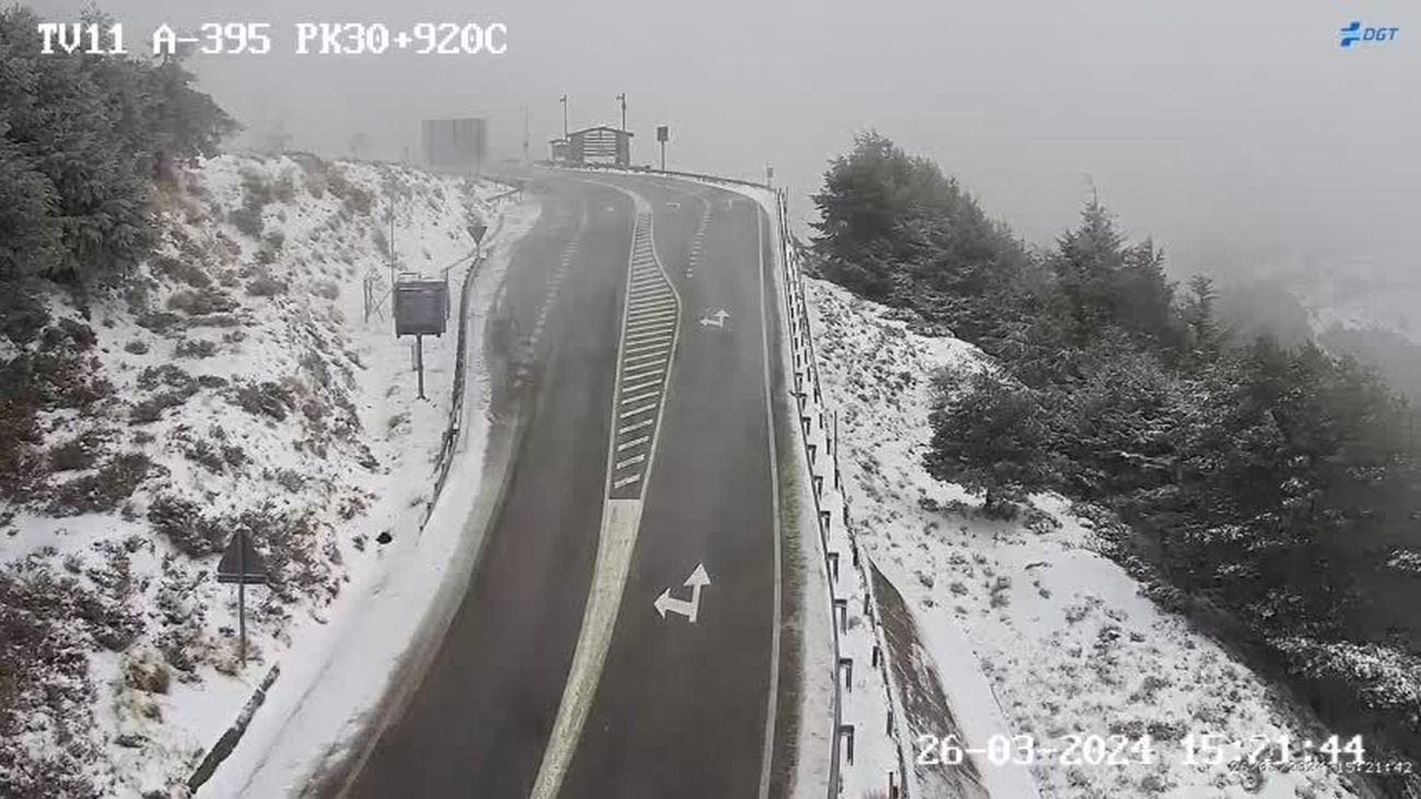 Las nevadas primaverales atraviesan media España