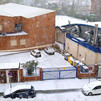 La nieve sorprende a los vecinos de Parla