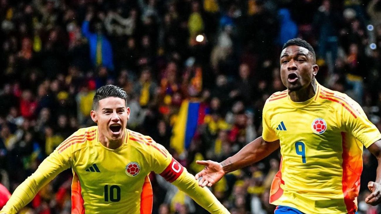 James, capitán de Colombia y J. Córdoba