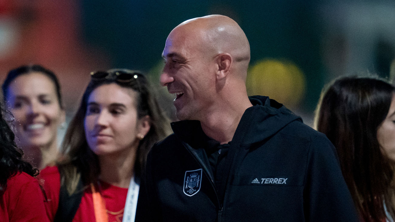 La Audiencia Nacional rechaza los recursos y juzgará a Rubiales por el beso a Hermoso