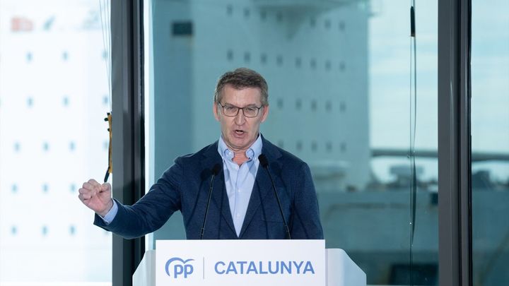 Feijóo avisa que la legislatura de Sánchez terminará si el independentismo no gobierna en Cataluña