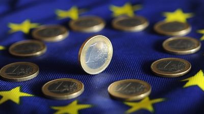 Las nuevas reglas fiscales de la UE entrarán en vigor este martes tras la adopción final de los 27