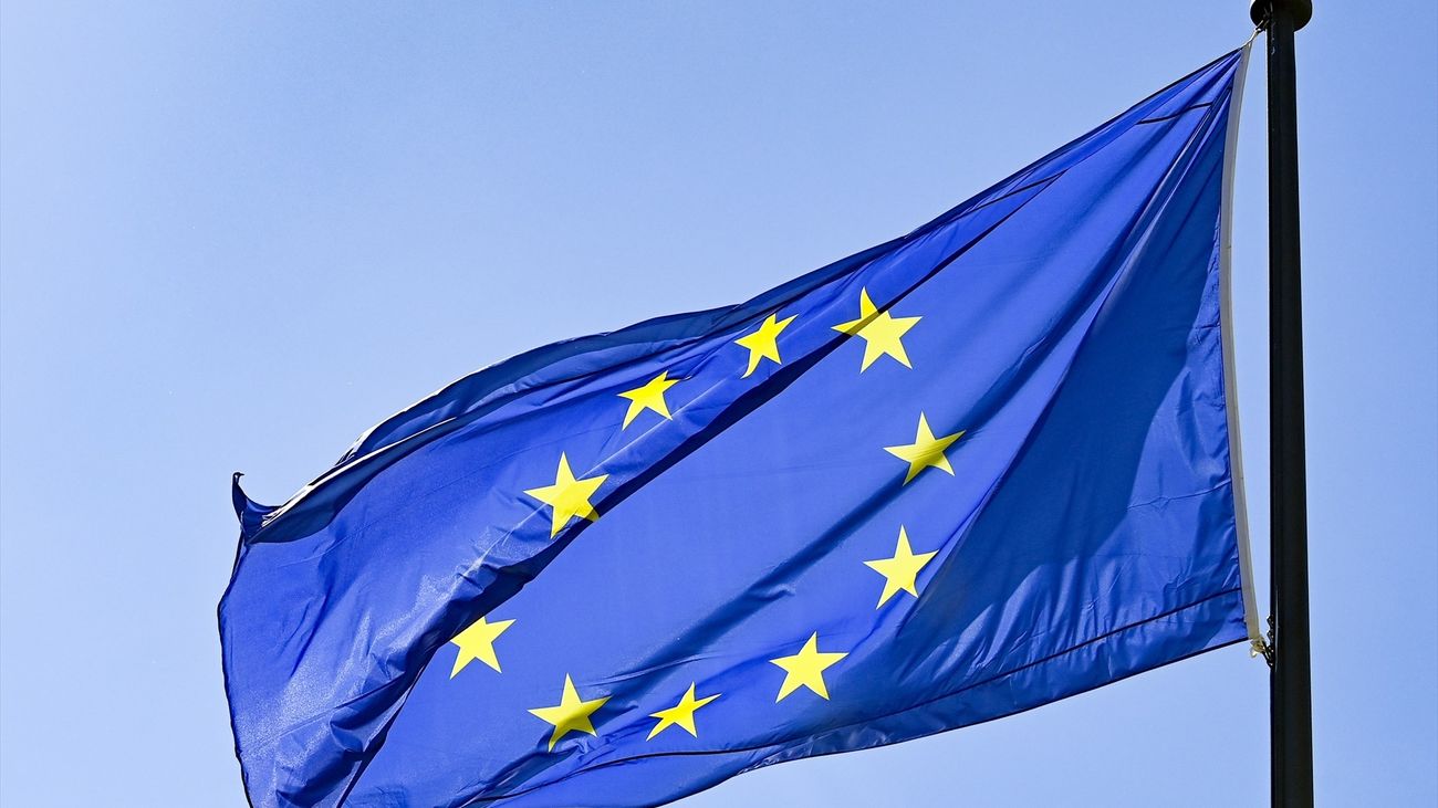 El paro de la eurozona creció al 6,5% en febrero, una décima más que su mínimo histórico