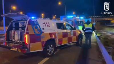 Muere un motorista de 40 años tras chocar contra un coche en Vallecas