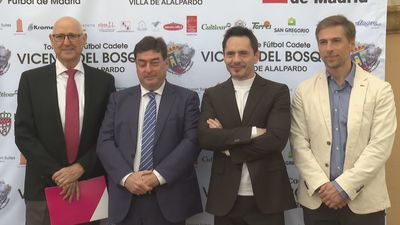 José Antonio Álvarez Gundín, director de Informativos de Telemadrid, galardonado en la VIII edición de los Premios Torneo de Fútbol Cadete Vicente del Bosque
