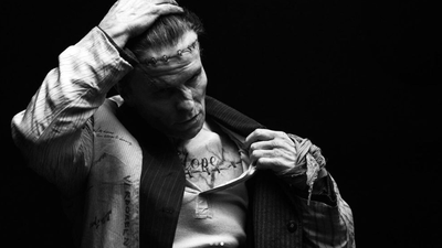 Es Christian Bale... Es Frankenstein