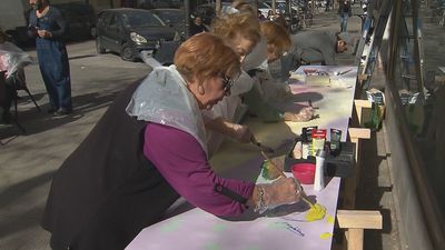 Las abuelas grafiteras de Lavapiés dan inicio al Festival CALLE