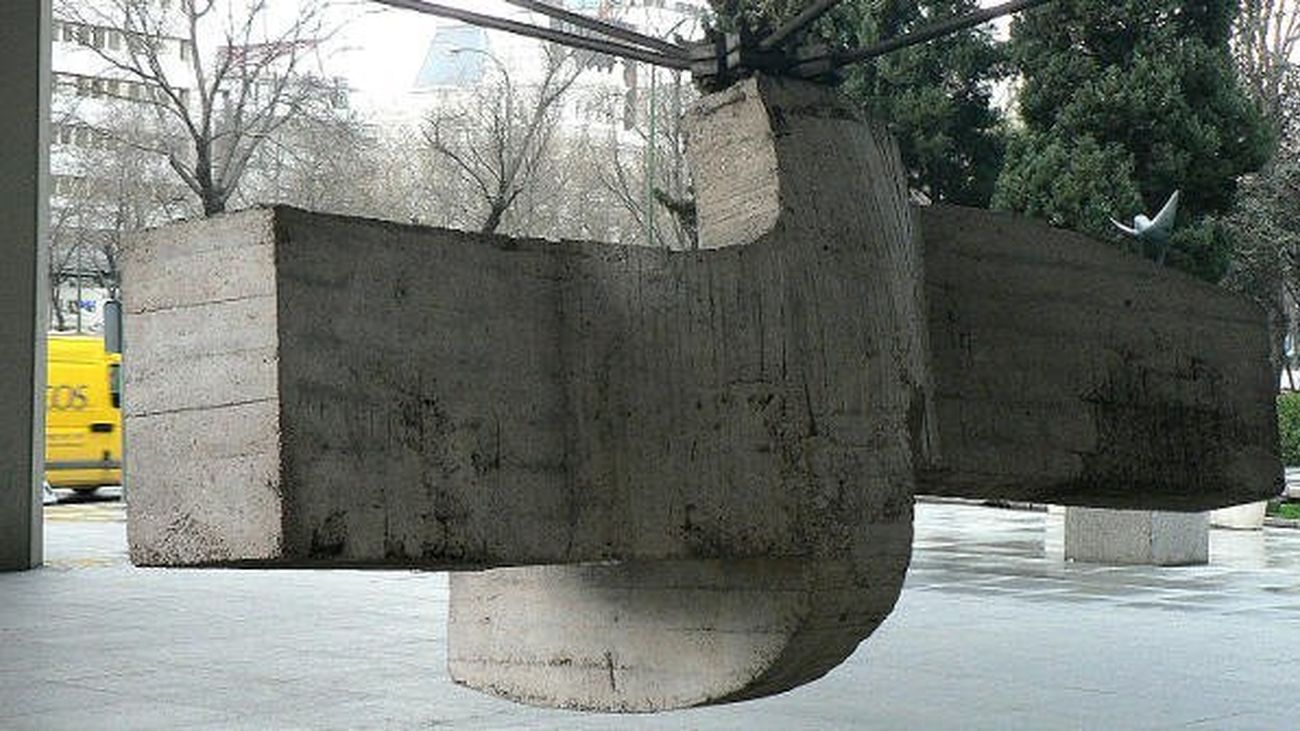 El Ayuntamiento de Madrid inicia la restauración de la 'Sirena Varada' de Chillida
