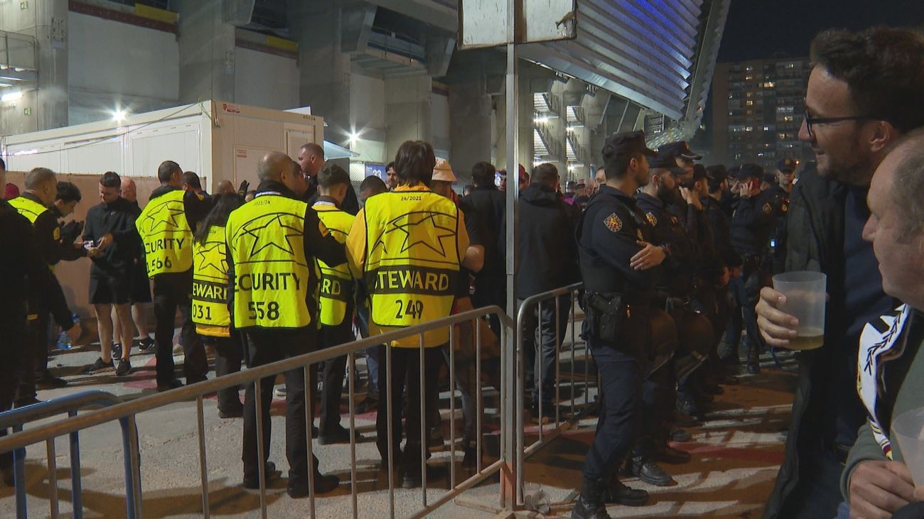 "La gente tiene que disfrutar de la Champions pero siendo conscientes de que la amenaza terrorista existe para hacer caso a la Policía"