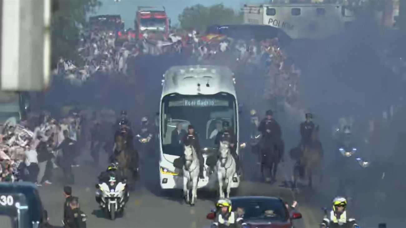 Así ha recibido la afición al Real Madrid en el Santiago Bernabéu