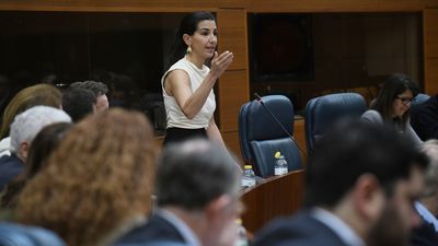 La Mesa de la Asamblea de Madrid sanciona con 15 días sin sueldo a Rocío Monasterio por su doble voto en un pleno