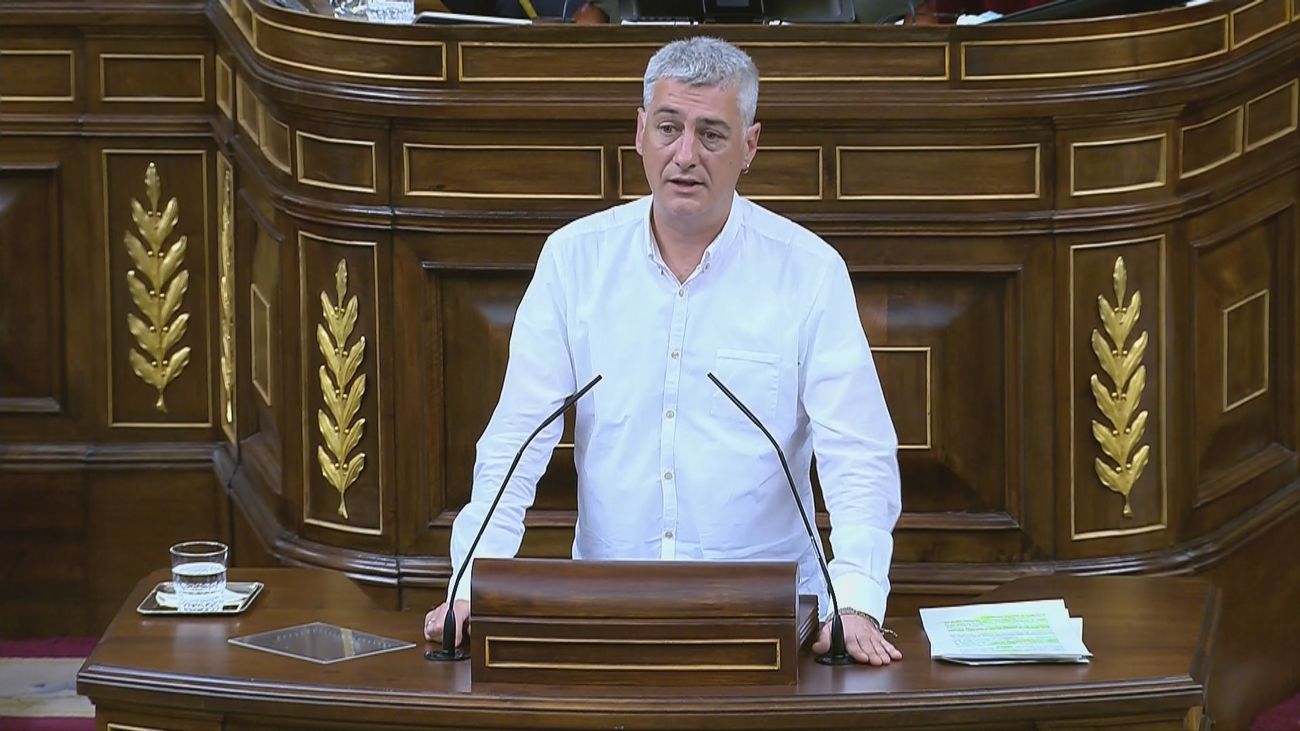 Bildu recuerda a Sánchez que está en Moncloa gracias a sus votos