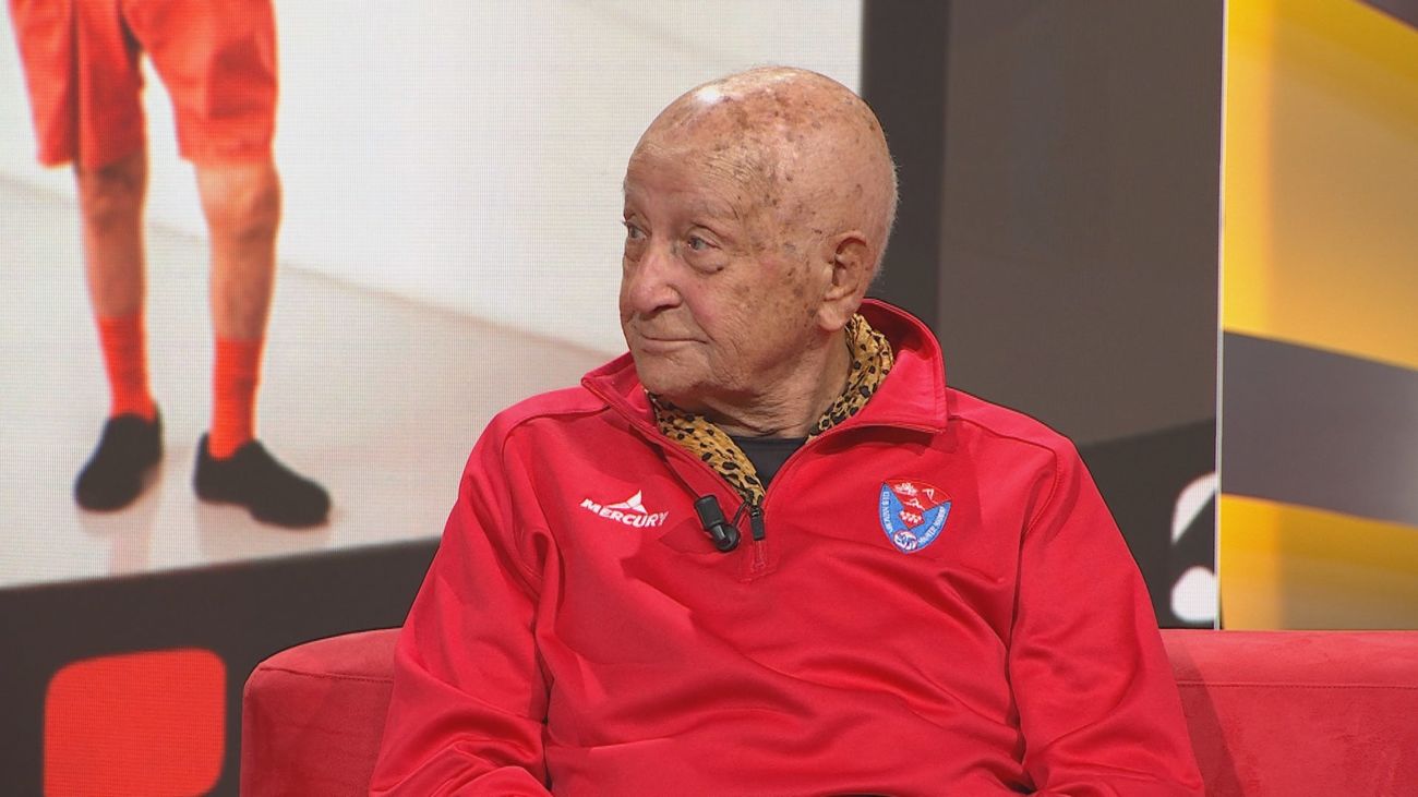Una vida de película: con 96 años Paco está hecho todo un atleta, tiene tres cumpleaños y ha sufrido un secuestro