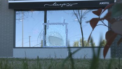 Pillados 'in fraganti' por los vecinos robando en un comercio de Alcalá de Henares