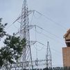 Vivir en Fuenlabrada con una torre de alta tensión sobre la cabeza: "La tenemos metida en casa"