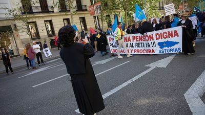 Abogados de toda España reclaman en Madrid poder acceder al régimen de autónomos para tener una pensión digna