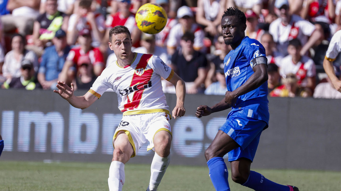 El Rayo Vallecano sigue sintiendo una semana más el fuego del descenso