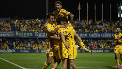 1-0. Chiki impulsa al Alcorcón y deja herido al Villarreal B