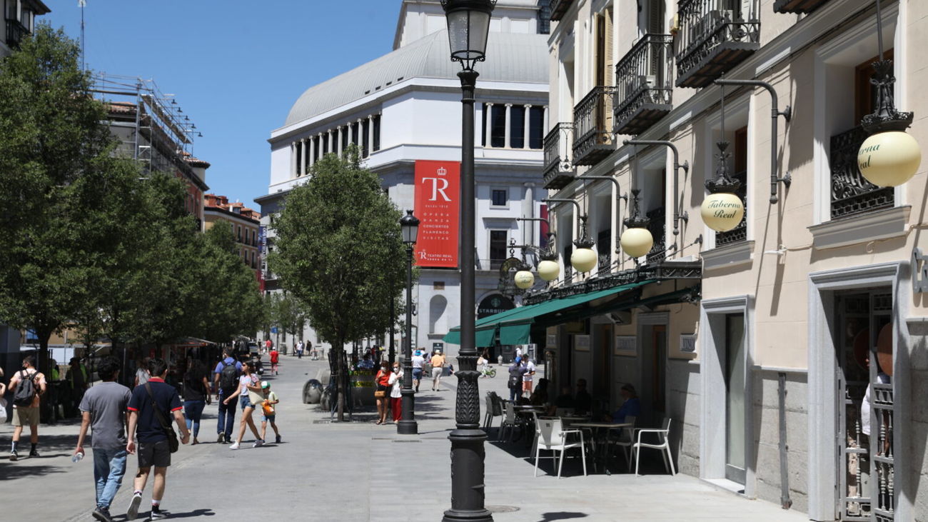 Calle Arenal de la capital, completamente peatonal