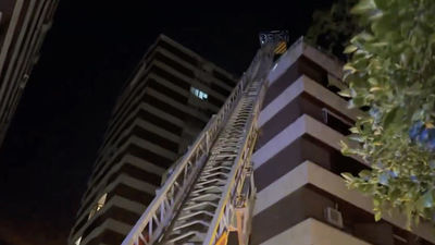Cinco heridos leves en el incendio de un edificio de ocho plantas en la calle Gaztambide de Madrid