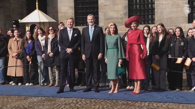 Guillermo y Máxima dan la bienvenida a los reyes de España en su visita a Países Bajos