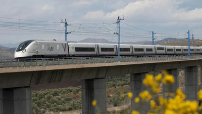 Renfe pone a la venta los billetes para los trenes Avril que llegarán a Galicia y Asturias a partir del 21 de mayo