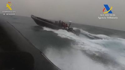 Asociaciones de la Guardia Civil reclaman más medios para luchar contra los narcos en el Estrecho