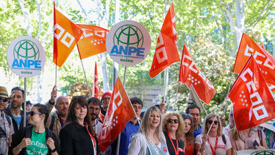 Sindicatos educativos calientan motores antes de la huelga con una concentración este lunes frente a la Consejería