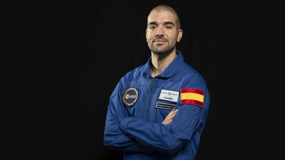 Pablo Álvarez  completa su formación como astronauta de la ESA