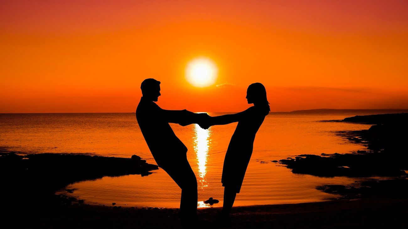 15 días por luna de miel y 3 días por muerte de un familiar cercano, ¿están compensados los permisos?