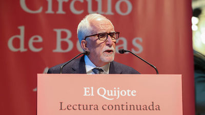 El Premio Cervantes Luis Mateo Díez inicia la tradicional Lectura Continuada del Quijote
