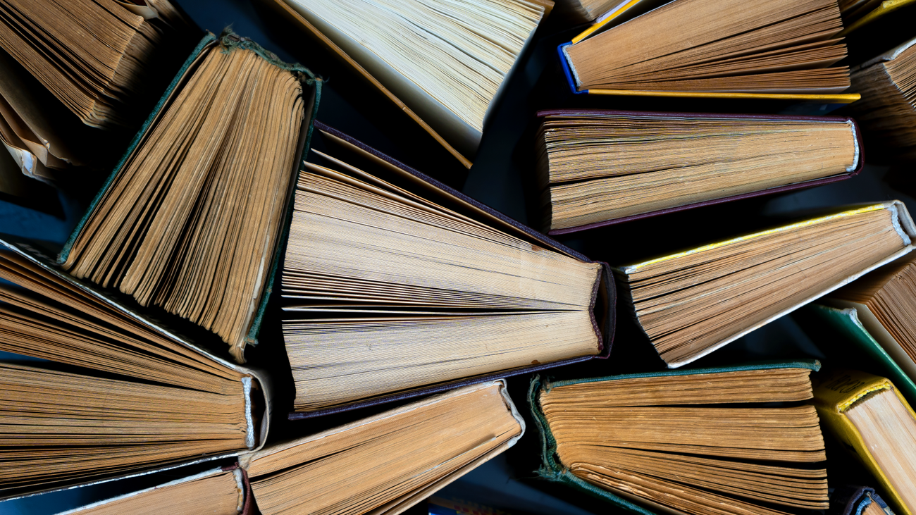 La Cuesta de Moyano se llena de actividades y homenajes por el Día del Libro