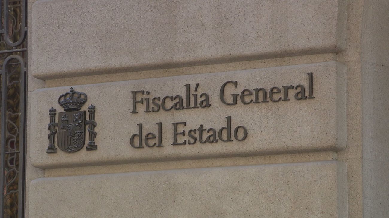La cúpula fiscal avala rechazar la querella del novio de Ayuso por filtración de su caso