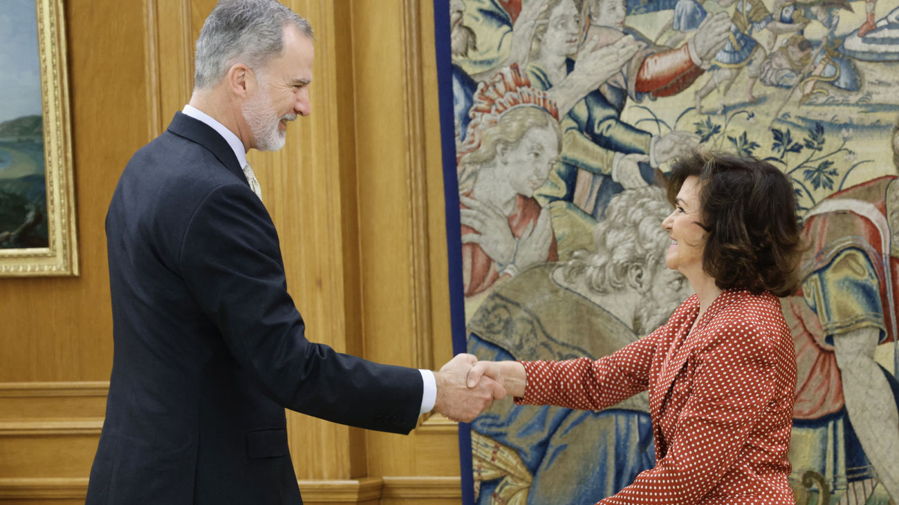 Felipe VI recibe en audiencia a Carmen Calvo, presidenta del Consejo de Estado