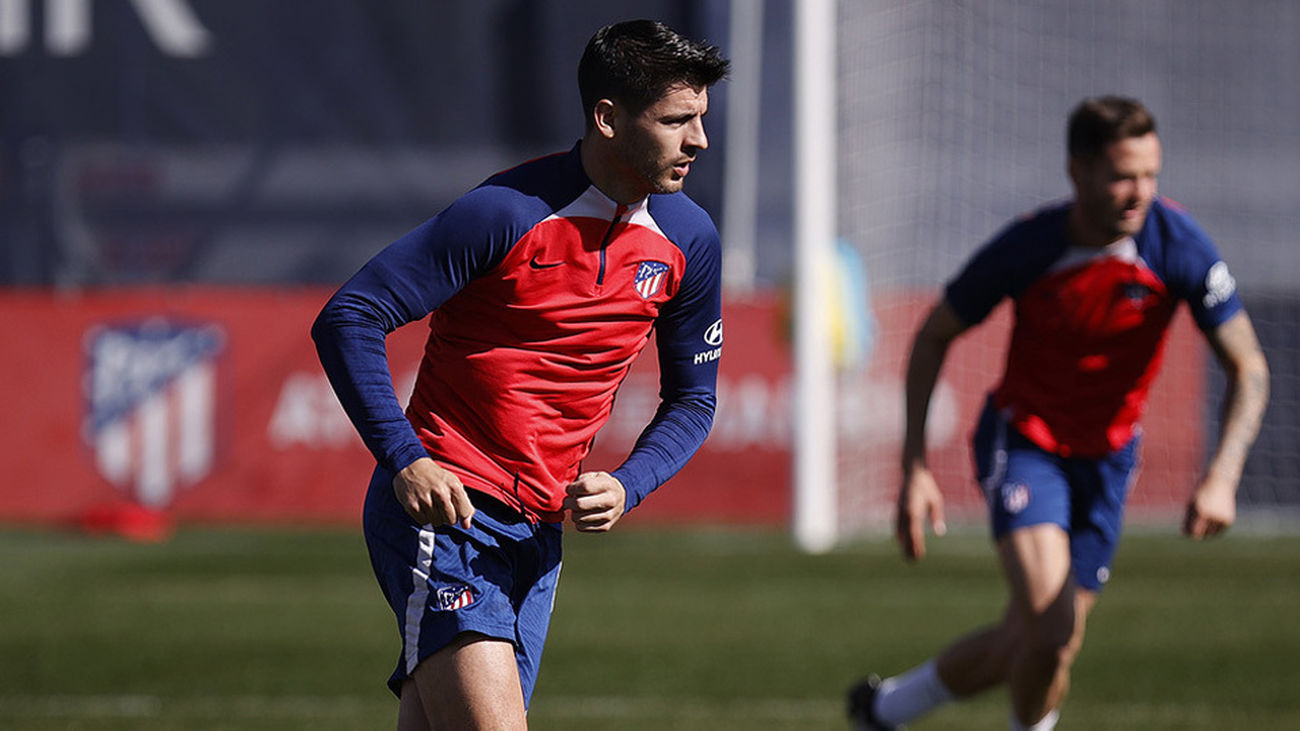 Morata, por tercera sesión con el grupo; Paulista, Memphis, Lemar y Savic, bajas