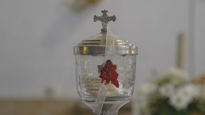 El milagro eucarístico de San Millán: 16 hostias consagradas con 88 años de antigüedad