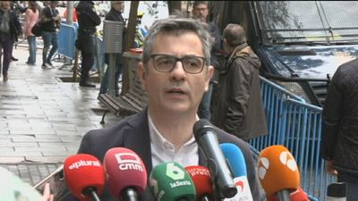 Ministros y dirigentes socialistas cargan contra el PP y Vox y dicen que está en cuestión la democracia