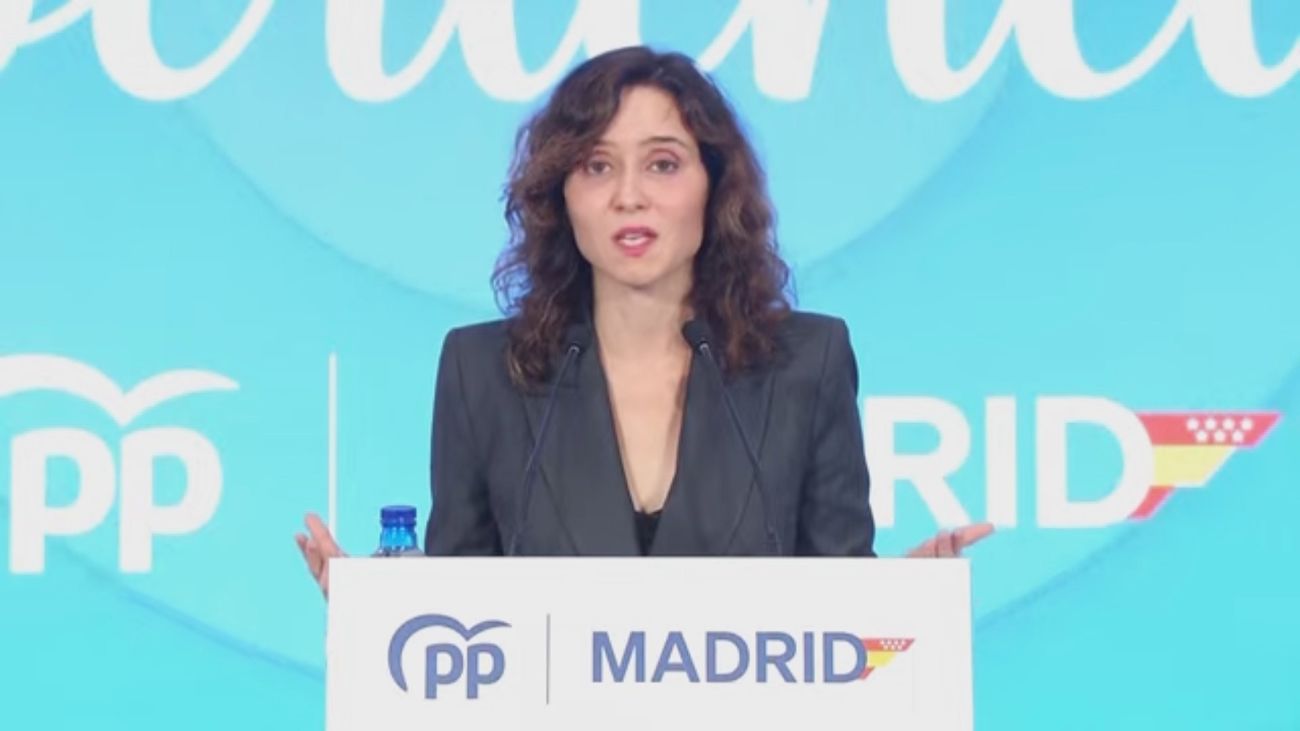 Ayuso  pregunta al PSOE  por qué llama "democracia" al "poder ilimitado" que quiere ejercer Sánchez