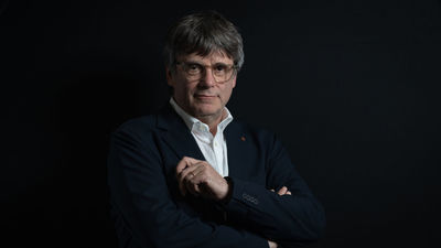 Puigdemont apoya que Sánchez continúe si se abre a un "acuerdo histórico" con Cataluña