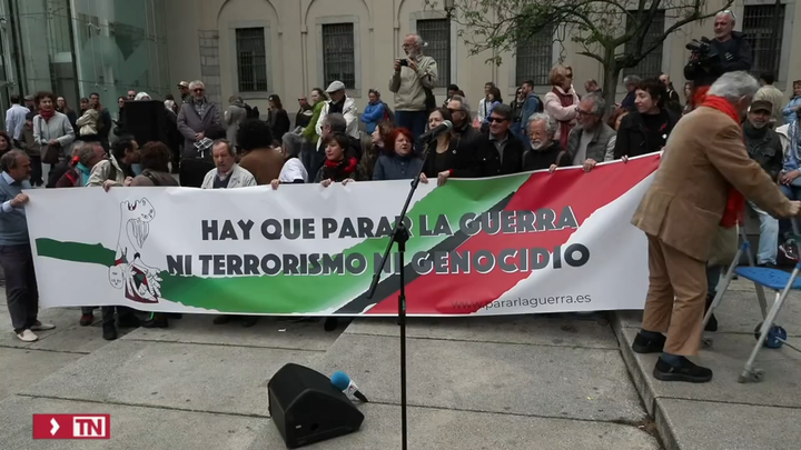 Cientos de personas piden en Madrid un alto al fuego en Gaza y reconocer al Estado palestino