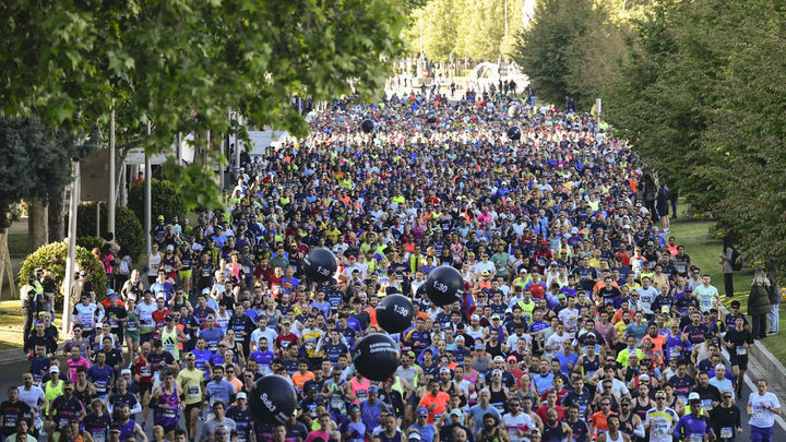 Más de 40.000 personas toman las calles de la capital en el Maratón Popular de Madrid