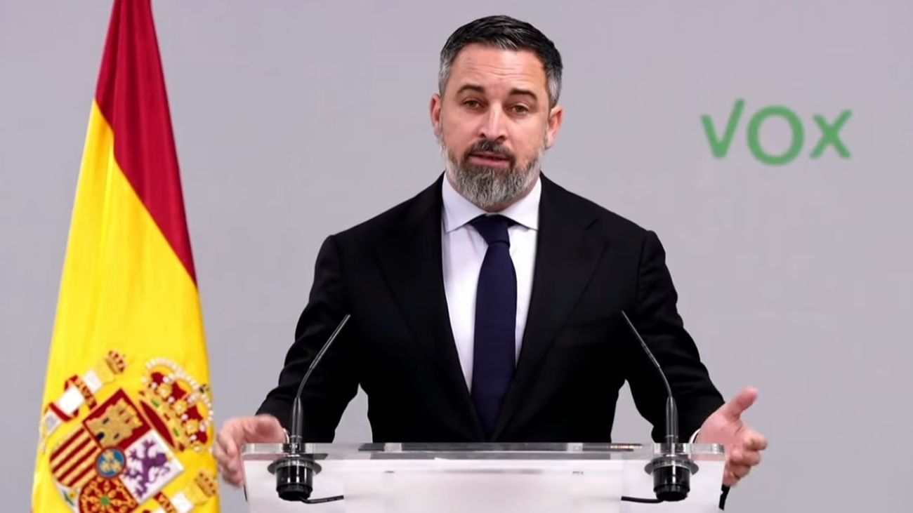 Abascal cree que "la huida hacia adelante" de Sánchez "reafirma su golpe contra el Estado de Derecho"