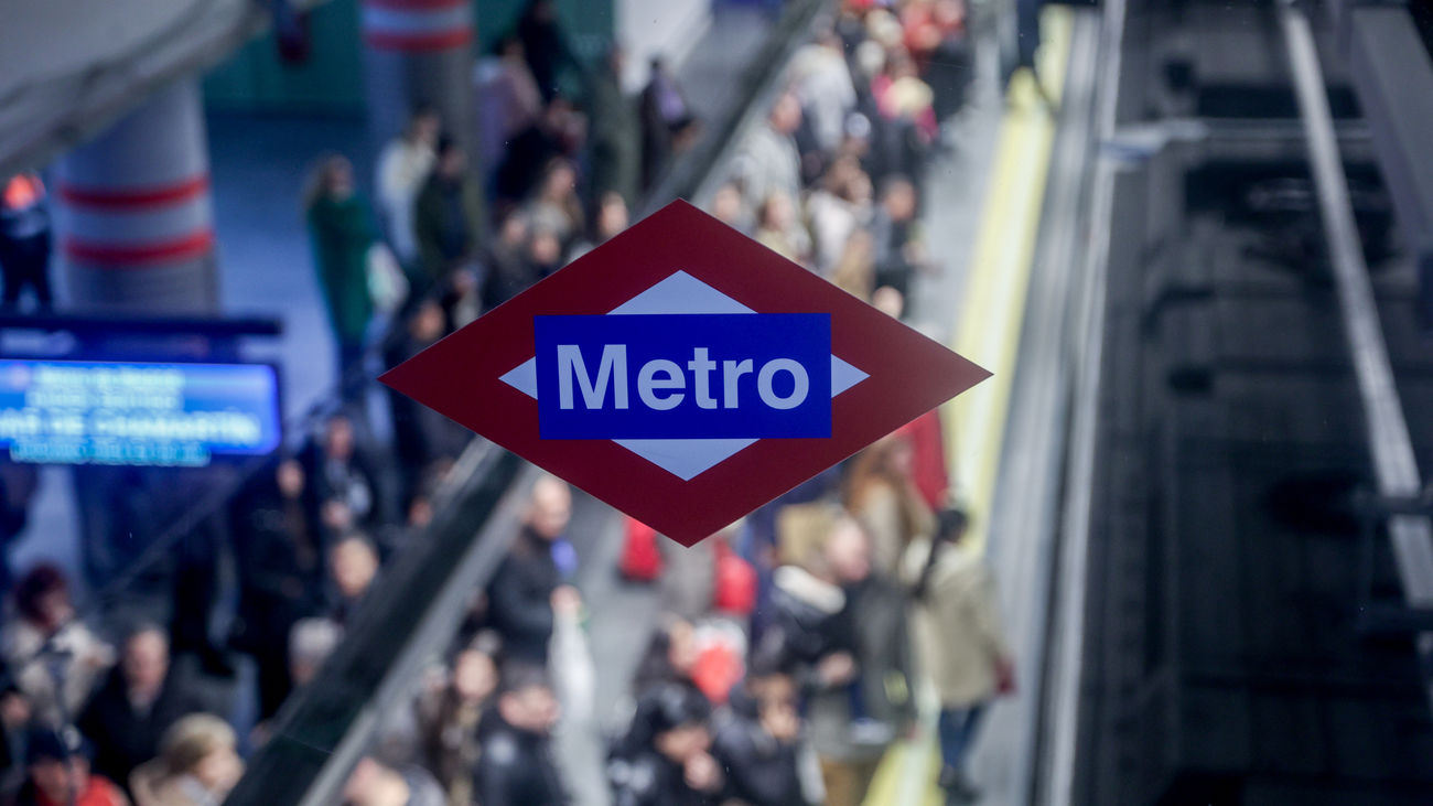 Metro refuerza su servicio por el puente de mayo