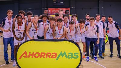 El Real Madrid impone su poder en la Liga Ahorramas Cadete